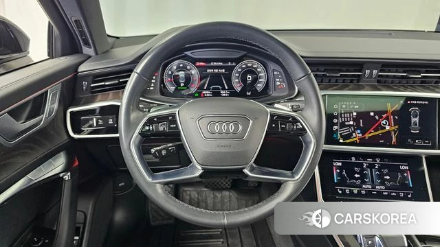 Audi A6 (C8) 2023 Черный из Кореи, фото 4
