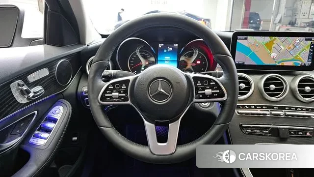 Mercedes-Benz C-Class W205 2018 Белый из Кореи, фото 4