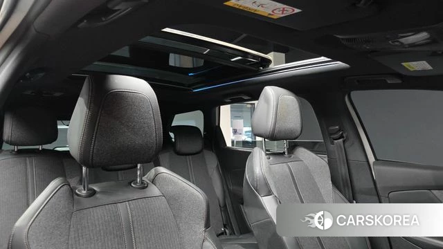 Peugeot 5008 second generation 2018 Белый из Кореи, фото 4