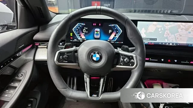 BMW 5 Series (G60) 2024 Серебристо-серый из Кореи, фото 4