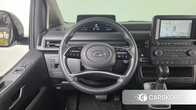 Hyundai Staria 2023 Белый из Кореи, фото 4
