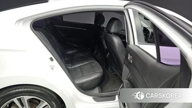 Hyundai Avante AD 2018 Белый из Кореи, фото 4