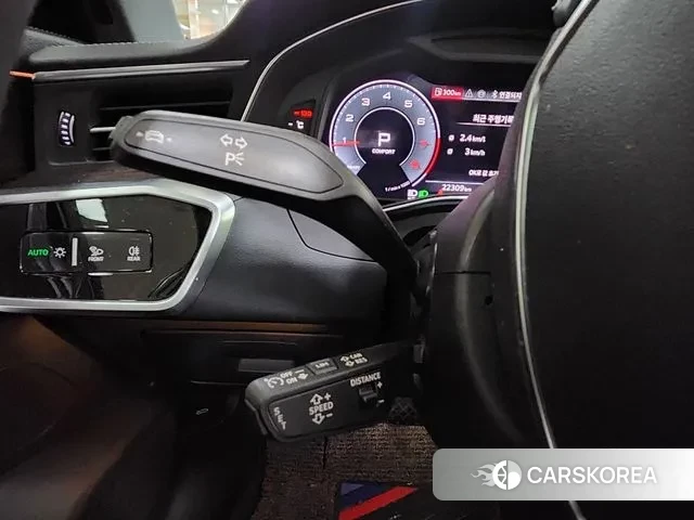 Audi A6 (C8) 2024 Белый из Кореи, фото 4