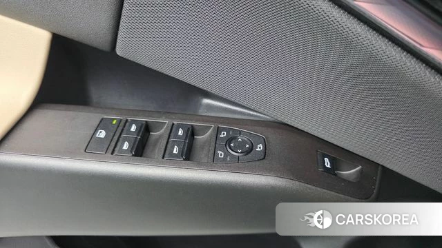 BMW X3 (G45) 2025 Серебристо-серый из Кореи, фото 4