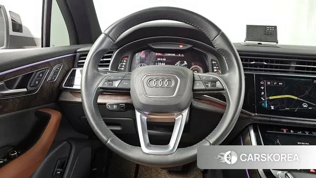 Audi Q7 (4M) 2020 Серебряный из Кореи, фото 4