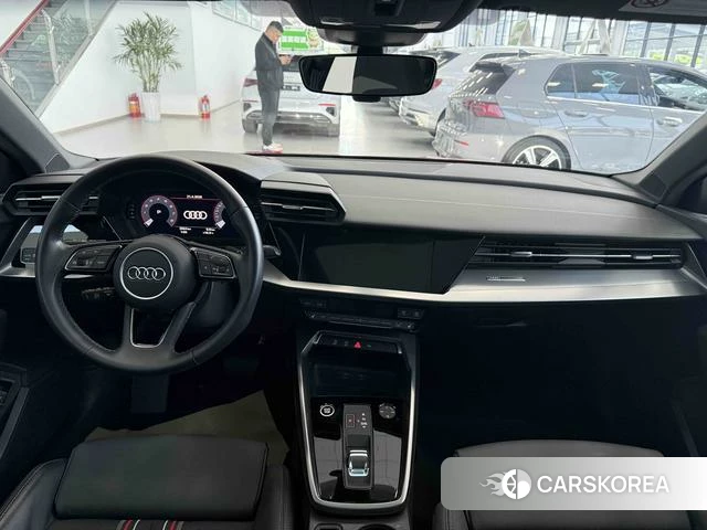 Audi A3 2023 Красный из Китая, фото 4