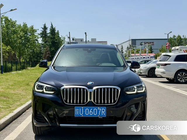 BMW X3 2022 Черный из Китая, фото 4