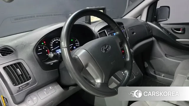 Hyundai The New Grand Starex 2018 Серебристо-серый из Кореи, фото 4