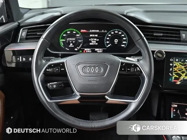 Audi e-Tron 2020 Черный из Кореи, фото 4