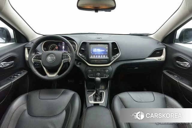 Jeep Free light 2018 Белый из Китая, фото 4