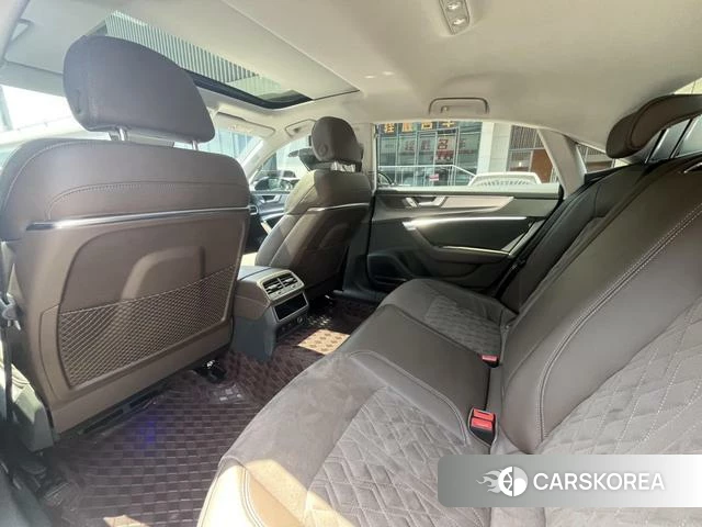 Audi A7L 2023 Черный из Китая, фото 4