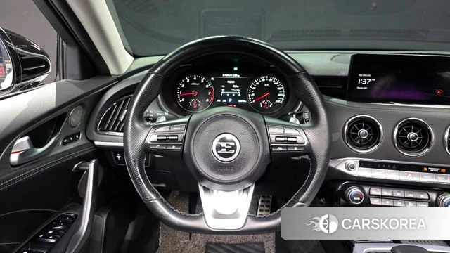 Kia Stinger Meister id 4245076 из Кореи 4