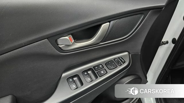 Hyundai Kona 2018 Белый из Кореи, фото 4