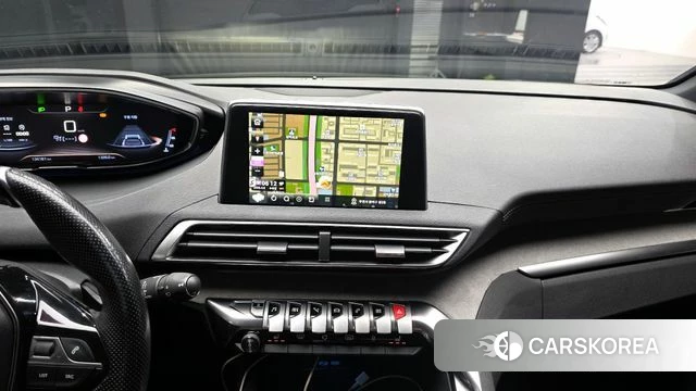 Peugeot 5008 second generation 2020 Серый из Кореи, фото 4