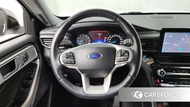 Ford Explorer 6th Generation 2021 Белый из Кореи, фото 4
