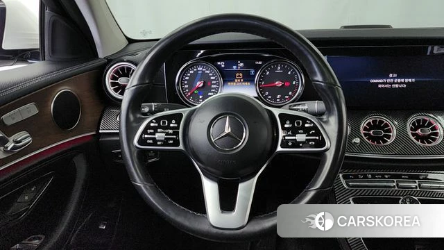 Mercedes-Benz E-Class W213 2019 Белый из Кореи, фото 4