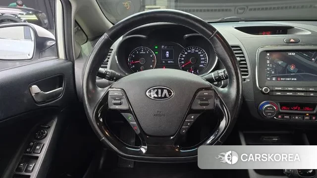 Kia The New K3 2018 Белый из Кореи, фото 4