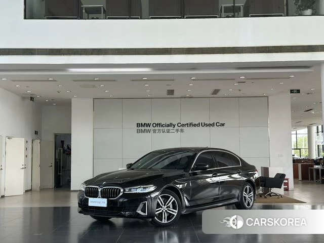 BMW 5 series 2021 Черный из Китая, фото 4