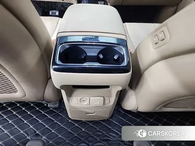 Kia The New Carnival 2018 Белый из Кореи, фото 4