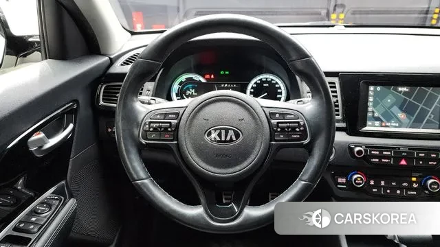Kia Niro 2018 Белый из Кореи, фото 4
