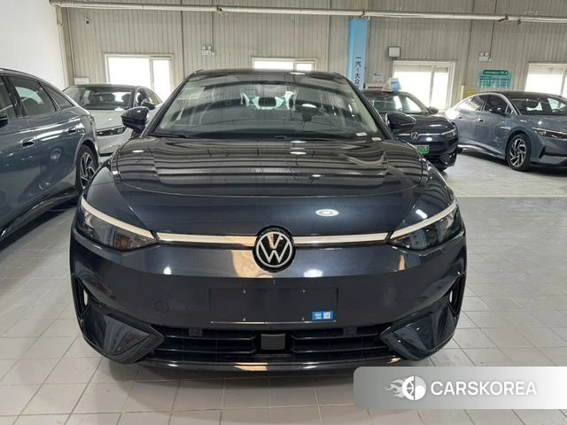 Volkswagen ID.7 VIZZION 2024 Синий из Китая, фото 4