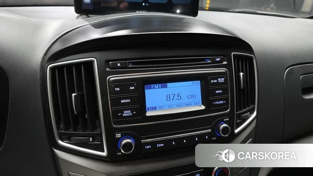 Hyundai The New Grand Starex 2021 Белый из Кореи, фото 4