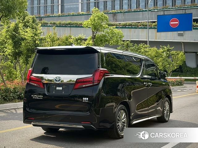 Toyota Elfa 2022 Черный из Китая, фото 4