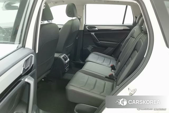 Volkswagen Tanyue 2022 Белый из Китая, фото 4