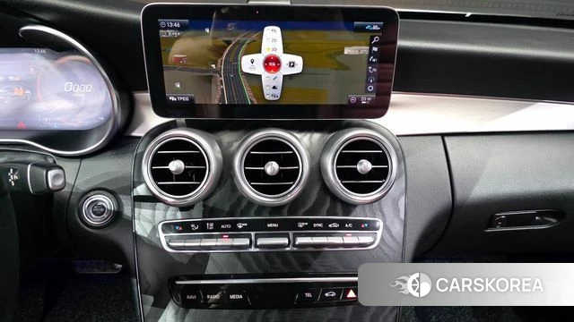 Mercedes-Benz C-Class W205 2021 Белый из Кореи, фото 4