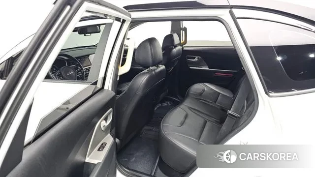 Kia Niro Plus 2022 Белый из Кореи, фото 4