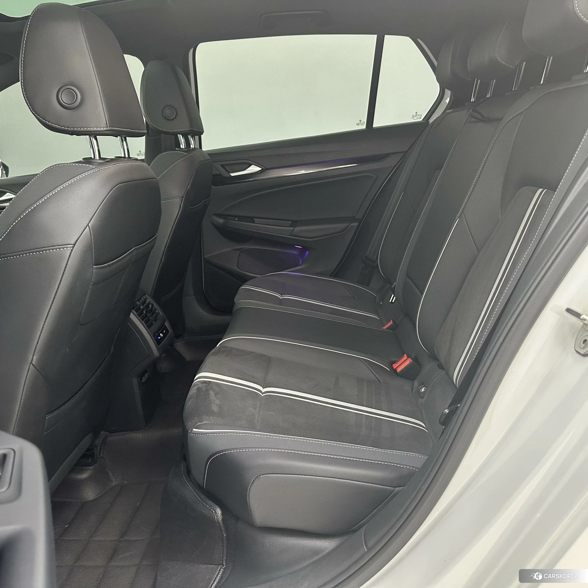 Volkswagen Golf 2020 Белый из Китая, фото 4