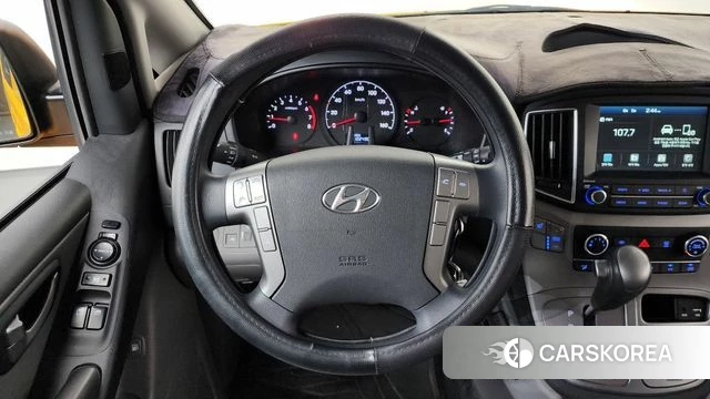 Hyundai The New Grand Starex 2021 Желтый из Кореи, фото 4
