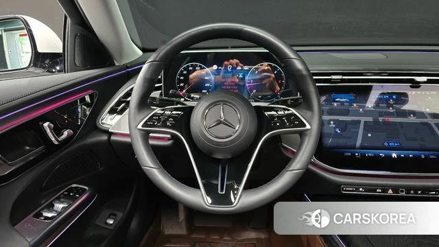 Mercedes-Benz E-Class W214 2025 Белый из Кореи, фото 4