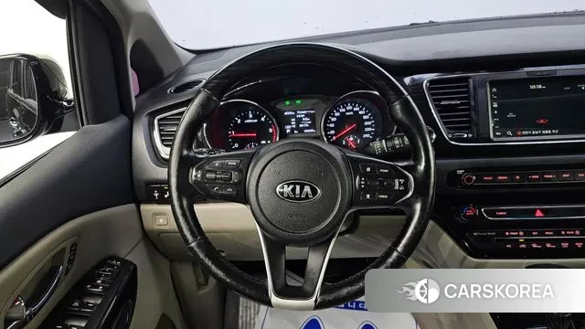 Kia The New Carnival 2018 Черный из Кореи, фото 4