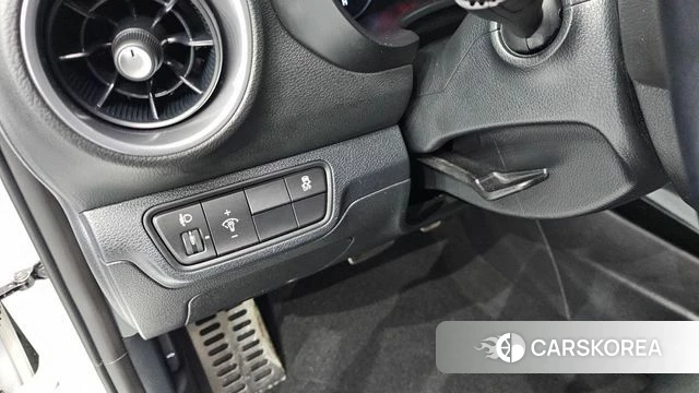 Kia The New K3 2nd generation 2023 Белый из Кореи, фото 4