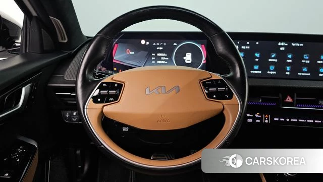 Kia EV6 2023 Белый из Кореи, фото 4