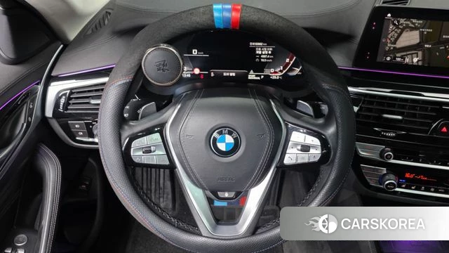 BMW 5 Series (G30) 2019 Черный из Кореи, фото 4
