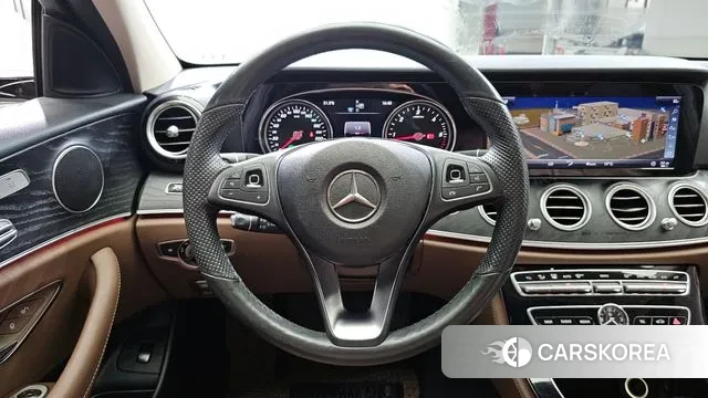 Mercedes-Benz E-Class W213 2018 Белый из Кореи, фото 4