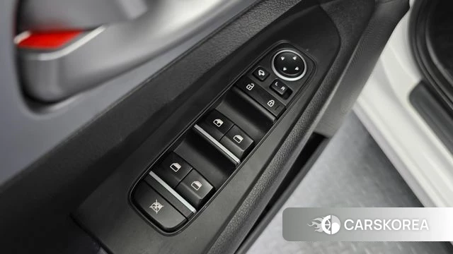 Kia The New K3 2nd generation 2022 Белый из Кореи, фото 4
