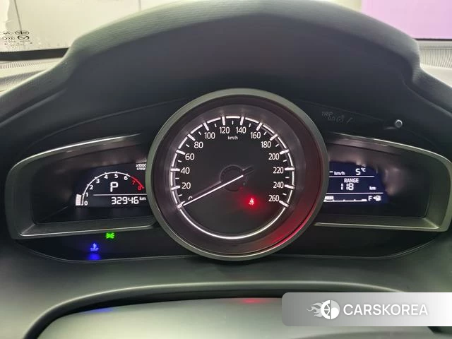 Mazda CX-4 2023 Белый из Китая, фото 4