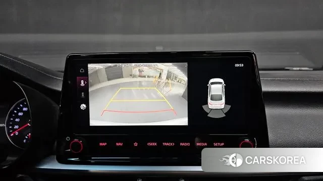 Kia The New K3 2nd generation 2023 Белый из Кореи, фото 4