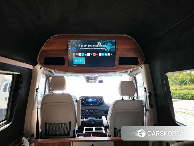 Mercedes-Benz Sprinter 2023 Черный из Кореи, фото 4