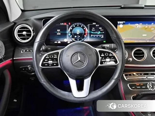 Mercedes-Benz E-Class W213 2020 Черный из Кореи, фото 4