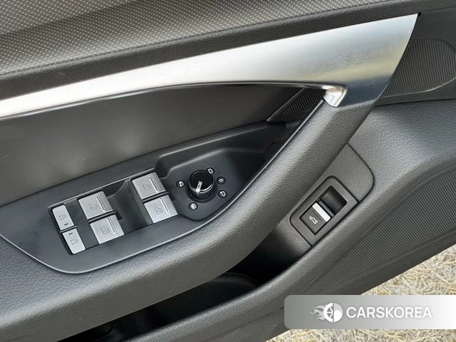 Audi A6L 2024 Черный из Китая, фото 4