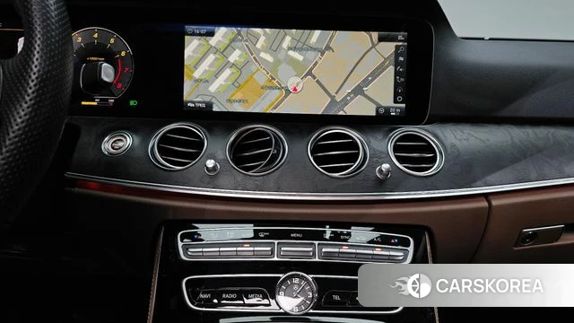 Mercedes-Benz E-Class W213 2018 Белый из Кореи, фото 4