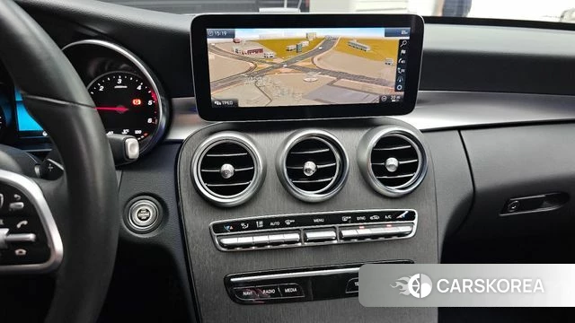Mercedes-Benz C-Class W205 2019 Серебристо-серый из Кореи, фото 4