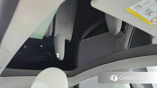 Tesla Model Y 2024 Белый из Кореи, фото 4