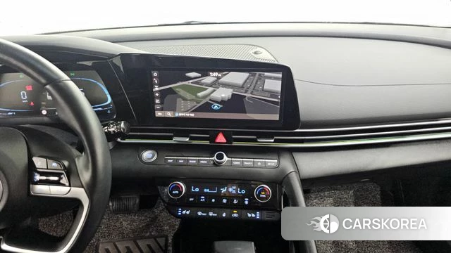 Hyundai The New Avante (CN7) 2023 Белый из Кореи, фото 4