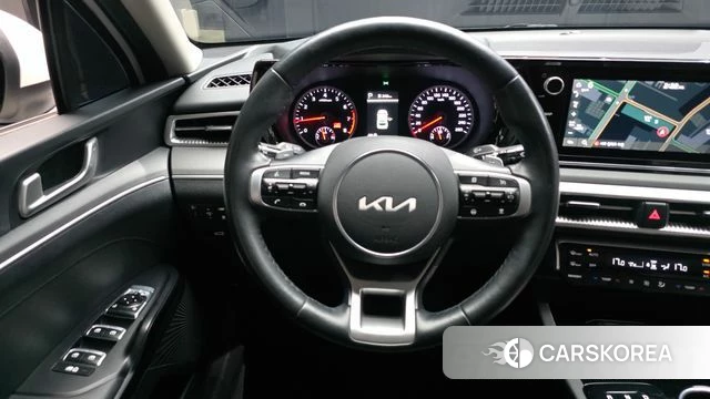 Kia K5 3rd generation 2022 Белый из Кореи, фото 4