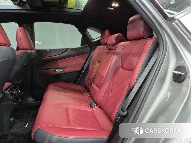 Lexus NX350h Second generation 2024 Серый из Кореи, фото 4